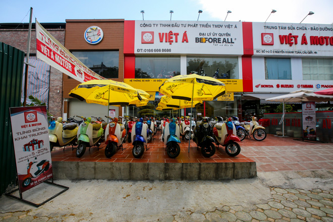 Hàng quán vẫn nhộn nhịp đón khách sau lệnh cưỡng chế mương Nghĩa Đô ảnh 15