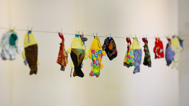 Trẻ em Hà Nội trải nghiệm thử thách đi xe lăn của người khuyết tật ảnh 12