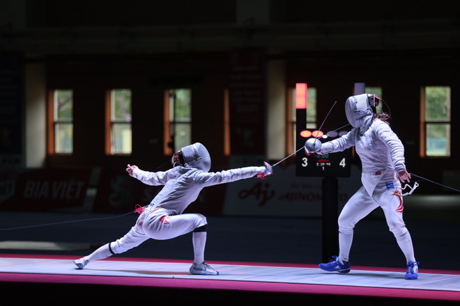 Bùi Thị Thu Hà mang về HCV thứ 3 cho tuyển đấu kiếm Việt Nam ảnh 1