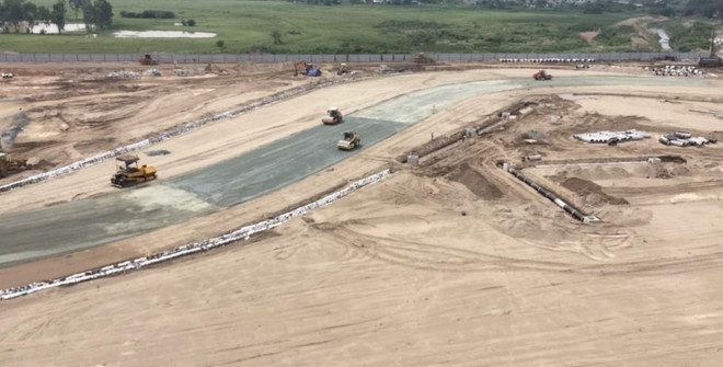 Tiến độ hoàn thiện đường đua xe tại Hà Nội khiến Chủ tịch F1 bất ngờ ảnh 3