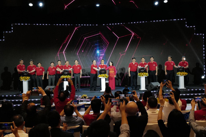 Ra mắt hàng loạt nền tảng số trong lĩnh vực giáo dục, y tế, văn hoá ảnh 1