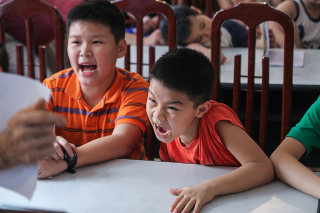 [Photo] Thăm quan lớp học tiếng Anh miễn phí của cựu binh Mỹ ảnh 8