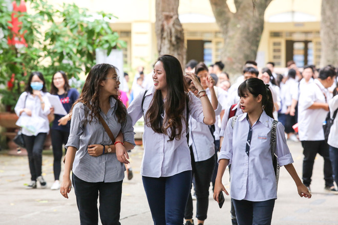 Thí sinh thi THPT Quốc gia phấn khởi vì bài thi Ngữ văn vừa sức ảnh 6