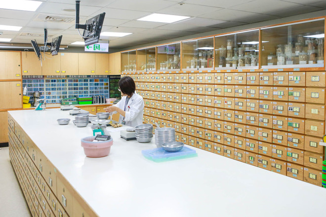 Toàn cảnh bệnh viện hiện đại nhất thành phố Đài Trung ảnh 10