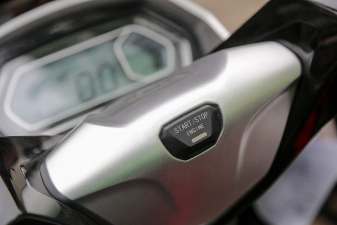 Cận cảnh mẫu xe điện NewTech, 'đối thủ' mới của VinFast Klara ảnh 8