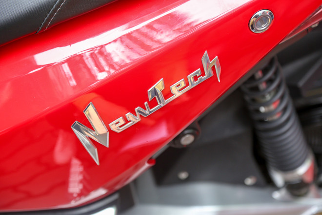 Cận cảnh mẫu xe điện NewTech, 'đối thủ' mới của VinFast Klara ảnh 3