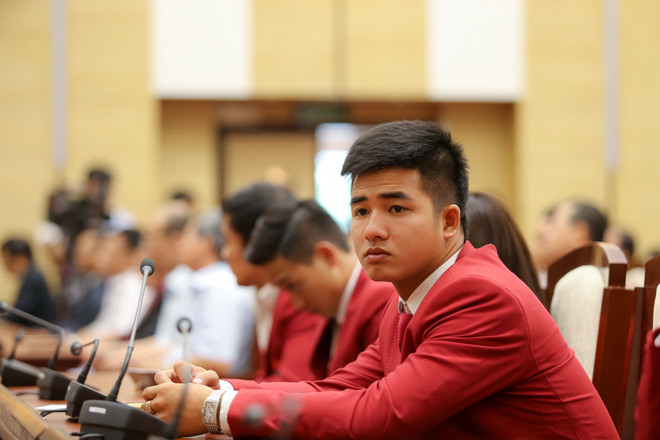 Dàn trai xinh gái đẹp tề tựu tại lễ khen thưởng VĐV SEA Games xuất sắc ảnh 9