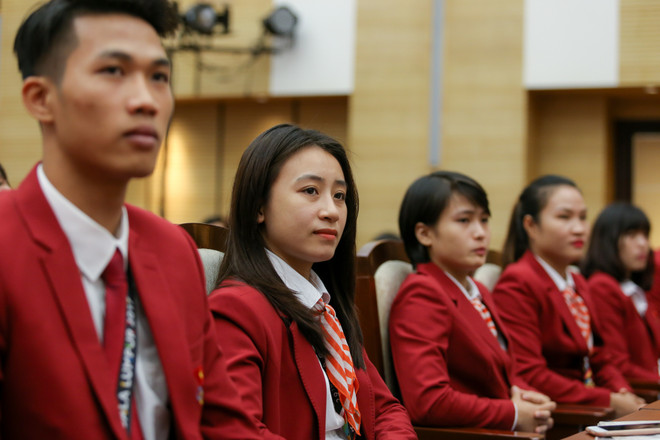 Dàn trai xinh gái đẹp tề tựu tại lễ khen thưởng VĐV SEA Games xuất sắc ảnh 10