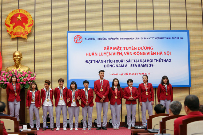 Hà Nội tuyên dương HLV, VĐV đạt thành tích tại SEA Games 29 ảnh 4