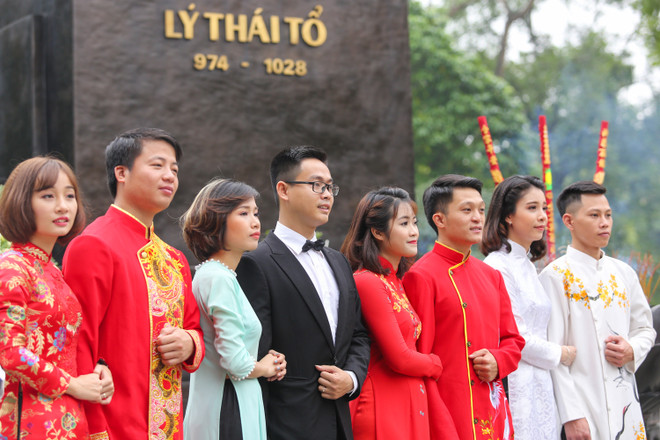 Xúc động đám cưới tập thể của 40 cặp đôi già và trẻ ở Thủ đô ảnh 8