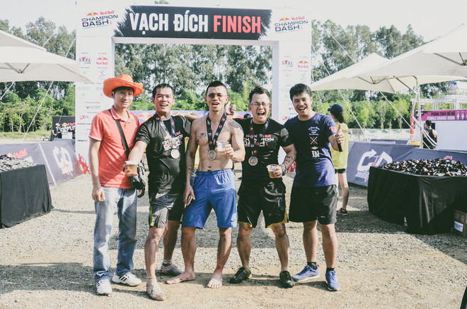 Hà Nội: Cuối tuần vượt qua thử thách cùng Champion Dash 2016 ảnh 17
