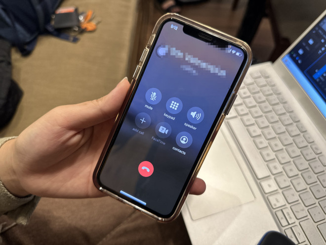 Cách nhận biết hình thức lừa đảo trực tuyến bằng công nghệ Deepfake ảnh 1