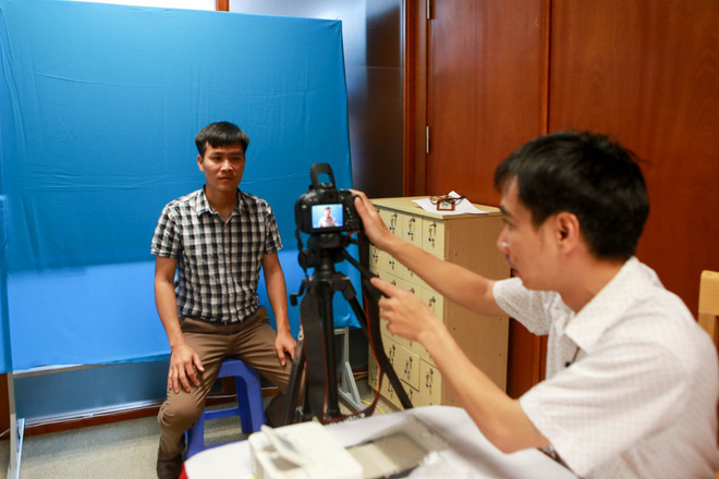 Hà Nội: Đổi giấy phép lái xe tại cơ quan, doanh nghiệp trong 10 phút ảnh 5