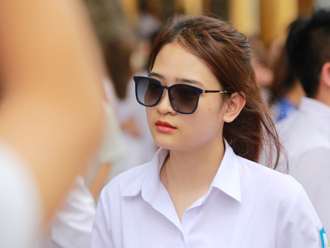 Những nữ sinh nổi bật trong kỳ thi Trung học phổ thông Quốc gia ảnh 7