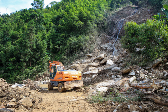 Bài 3: Những bản Dao đỏ hoang tàn sau các cuộc tháo chạy tử thần ảnh 2