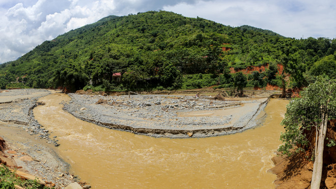 Bài 3: Những bản Dao đỏ hoang tàn sau các cuộc tháo chạy tử thần ảnh 4