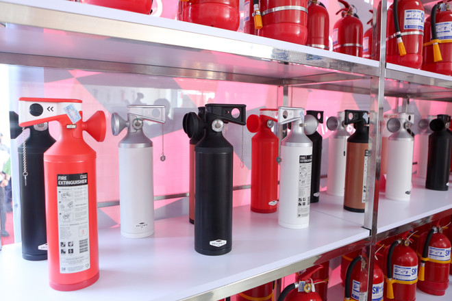 Cận cảnh siêu thị Phòng cháy chữa cháy đầu tiên ở Hà Nội ảnh 4