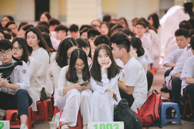 Khóc cười cùng học sinh Việt Đức trong ngày chia tay lứa 10x đầu tiên ảnh 3