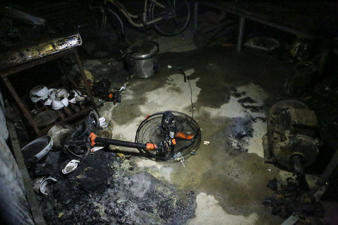 [Photo] Cận cảnh chiến đấu với " thần lửa" tại xưởng nhựa Trung Văn ảnh 10