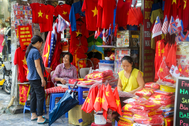 Quê nhà rực lửa tiếp sức cho tuyển Olympic Việt Nam đối đầu Hàn Quốc ảnh 8