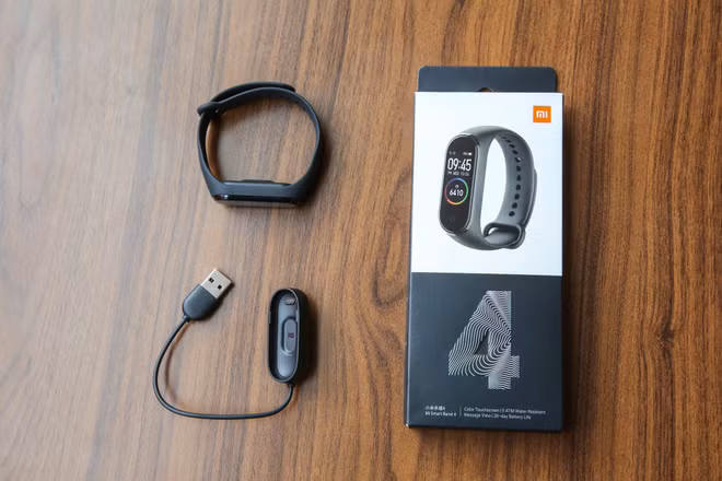 Đánh giá chi tiết Mi Band4 - Vòng đeo thông minh mới nhất của Xiaomi ảnh 1