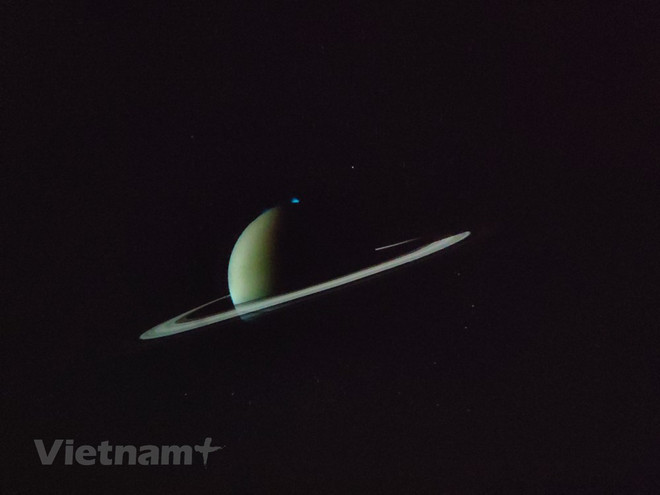 Điểm mặt những smartphone 'dậy sóng' thị trường Việt năm 2018 ảnh 7