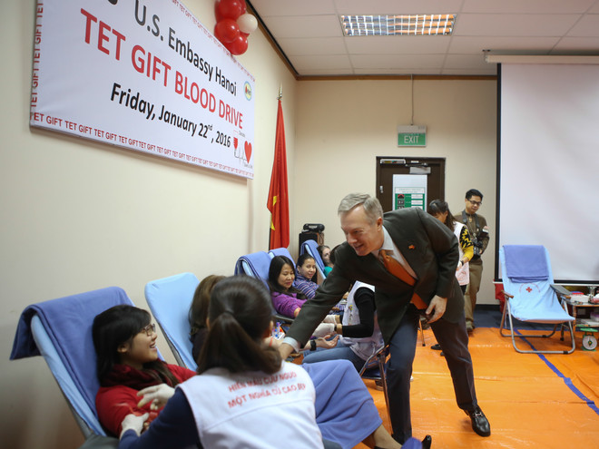 Hiến máu nhân đạo, món quà Tết đầy ý nghĩa của Đại sứ quán Hoa Kỳ ảnh 6