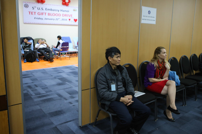 Hiến máu nhân đạo, món quà Tết đầy ý nghĩa của Đại sứ quán Hoa Kỳ ảnh 2