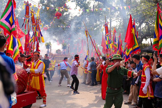 vnp_le hoi Van Con 4.jpg