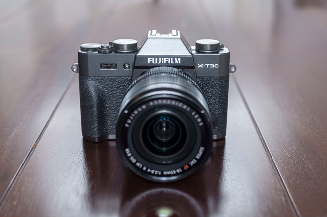 Fuji X-T30 ra mắt từ tháng 2/2019 được coi là một đối thủ đáng gờm trong phân khúc mirroless tầm trung. (Ảnh: Fujifilm) Những mẫu máy ảnh mirroless dưới 30 triệu đáng mua nhất nửa đầu 2020 ảnh 6