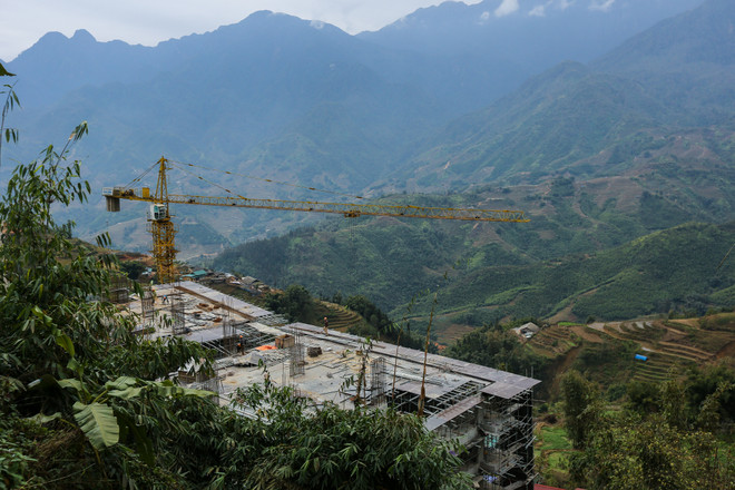 Thưởng thức 'đặc sản mới' của Sa Pa: Công trường xây dựng ảnh 16