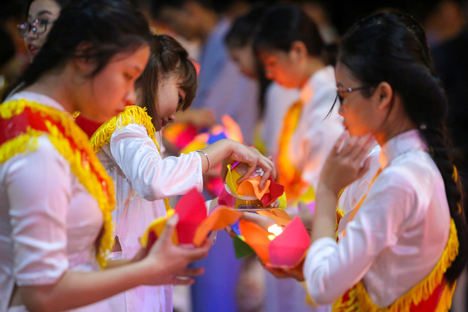 Đêm Vu Lan báo hiếu lắng đọng dành riêng cho thanh thiếu niên ảnh 10