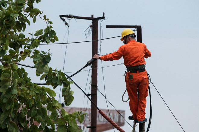 Cưỡng chế, giải tỏa nhà nổi xây dựng trái phép ở Hồ Tây ảnh 9