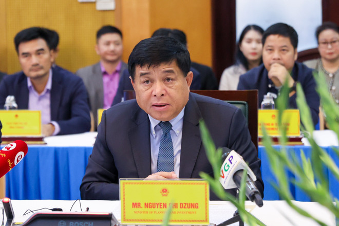 Bộ trưởng Bộ Kế hoạch và Đầu tư Nguyễn Chí Dũng. (Ảnh: Minh Sơn/Vietnam+) vnp-ban-dan-viet-nam-2-7502.jpg