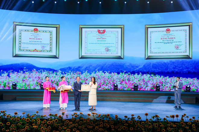 vnp_10 nam Quy Vi Tam Voc Viet 7.jpg