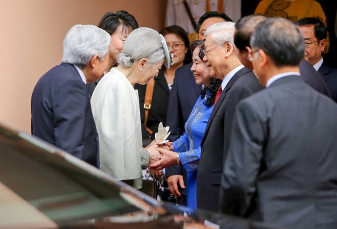 Nhật hoàng Akihito dự Tiệc trà cùng Tổng Bí thư Nguyễn Phú Trọng ảnh 5