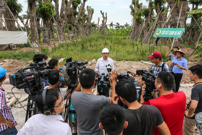 "Hậu trường" tác nghiệp và nỗi vất vả hiểm nguy của nghề báo ảnh 11