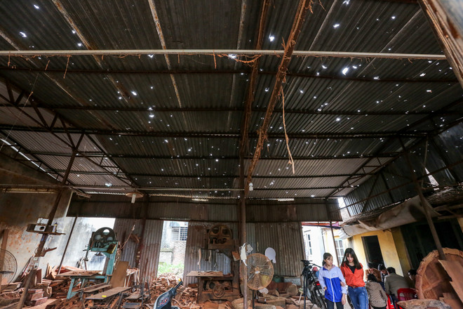 [Photo] Tan hoang làng Quan Độ sau vụ nổ bom kinh hoàng ảnh 5