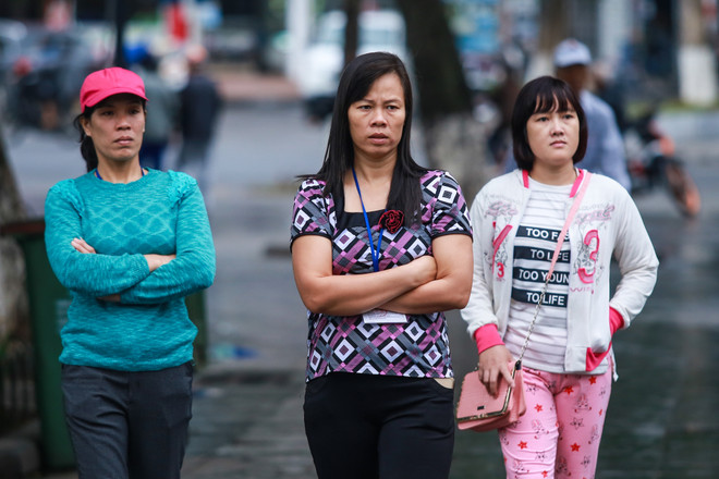 [Photo] Thủ đô Hà Nội se sắt trong cái lạnh đầu Đông ảnh 11