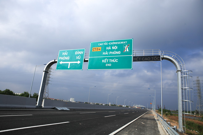 [Photo] Trải nghiệm cao tốc hơn 2 tỷ USD hiện đại nhất Việt Nam ảnh 4