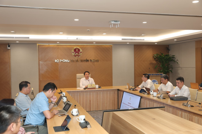 Bộ Thông tin và Truyền thông phát động chương trình Tháng tiêu dùng số ảnh 1