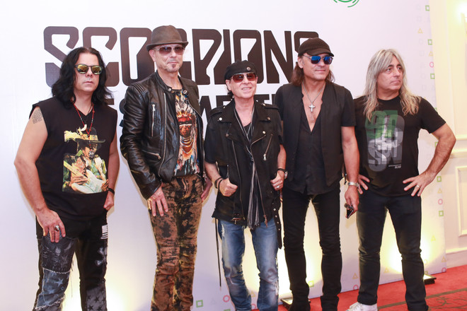 Ban nhạc lừng danh Scorpions sang Việt Nam: Muộn còn hơn không ảnh 1
