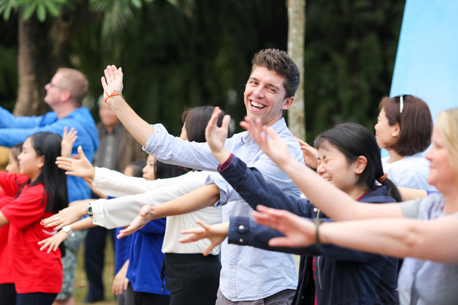 Ngộ nghĩnh phiên chợ từ thiện do chính học sinh tiểu học tự tổ chức ảnh 15