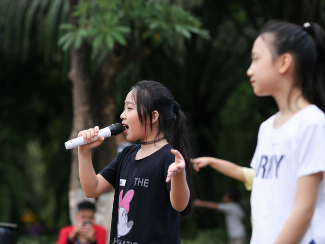 Ngộ nghĩnh phiên chợ từ thiện do chính học sinh tiểu học tự tổ chức ảnh 10