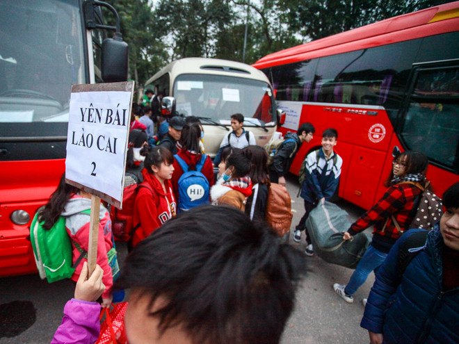 Gần 1.500 sinh viên háo hức với chuyến xe miễn phí về quê ăn Tết ảnh 6