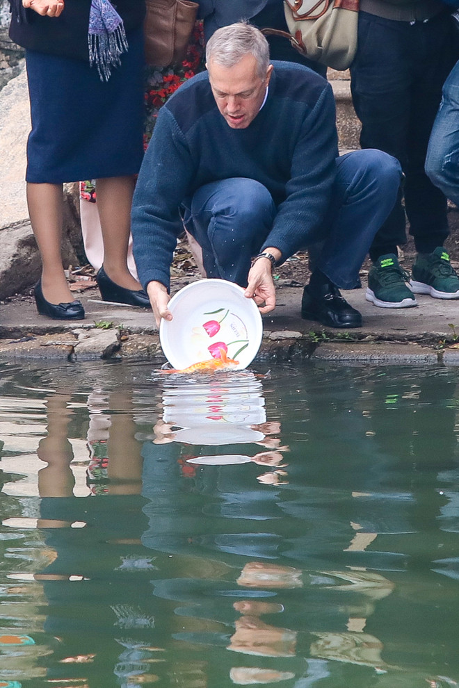 "Chúc người dân Việt Nam năm mới phát tài lộc, không phát phì" ảnh 7