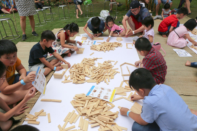 Hàng ngàn em nhỏ "quậy" tưng bừng trong ngày hội sáng tạo Ecoplay ảnh 2