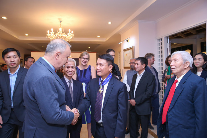 Tổng giám đốc TTXVN đón nhận huân chương cao quý của Tây Ban Nha ảnh 15 Tổng giám đốc TTXVN đón nhận huân chương cao quý của Tây Ban Nha ảnh 15