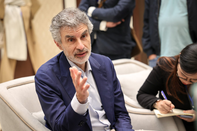 vnp_Giáo sư Yoshua Bengio 1.jpg