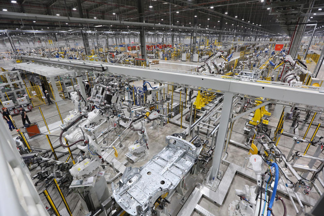 VinFast Fadil và VinFast Lux sẽ đến tay khách hàng từ quý II/2019 ảnh 2